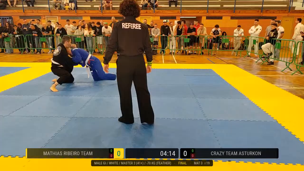 Frame at 01:27:40