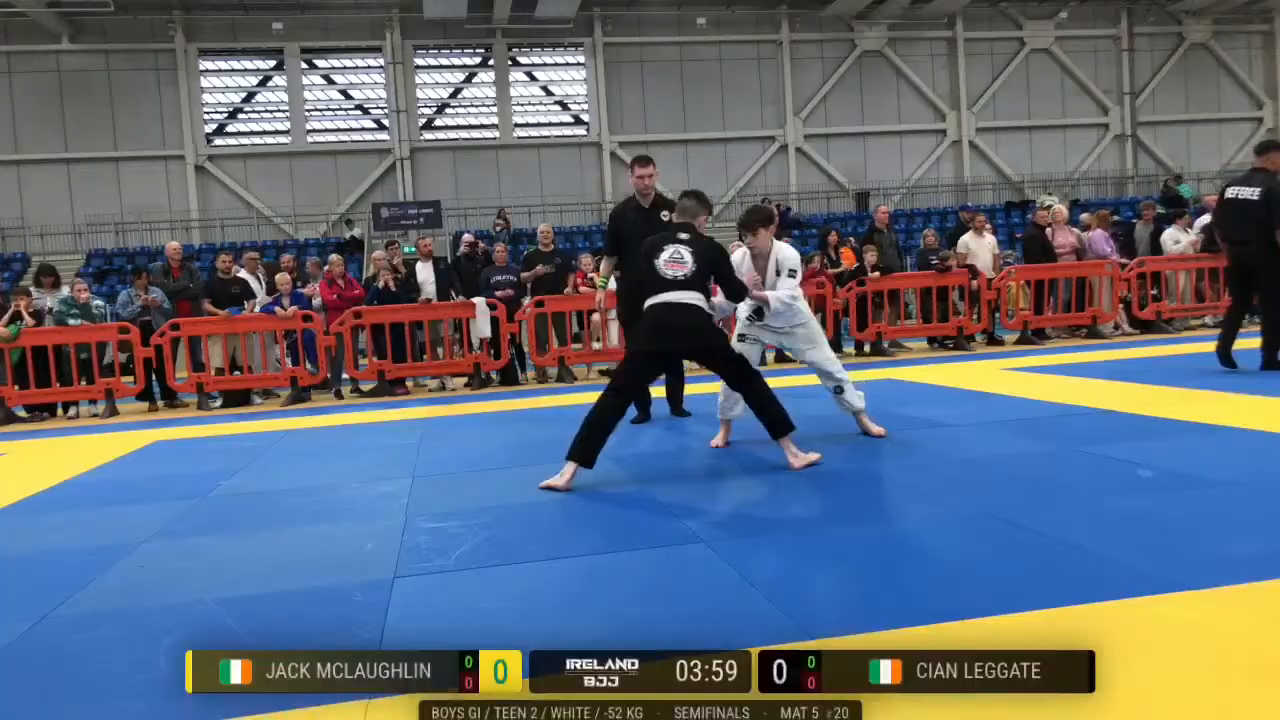Frame at 00:41:12