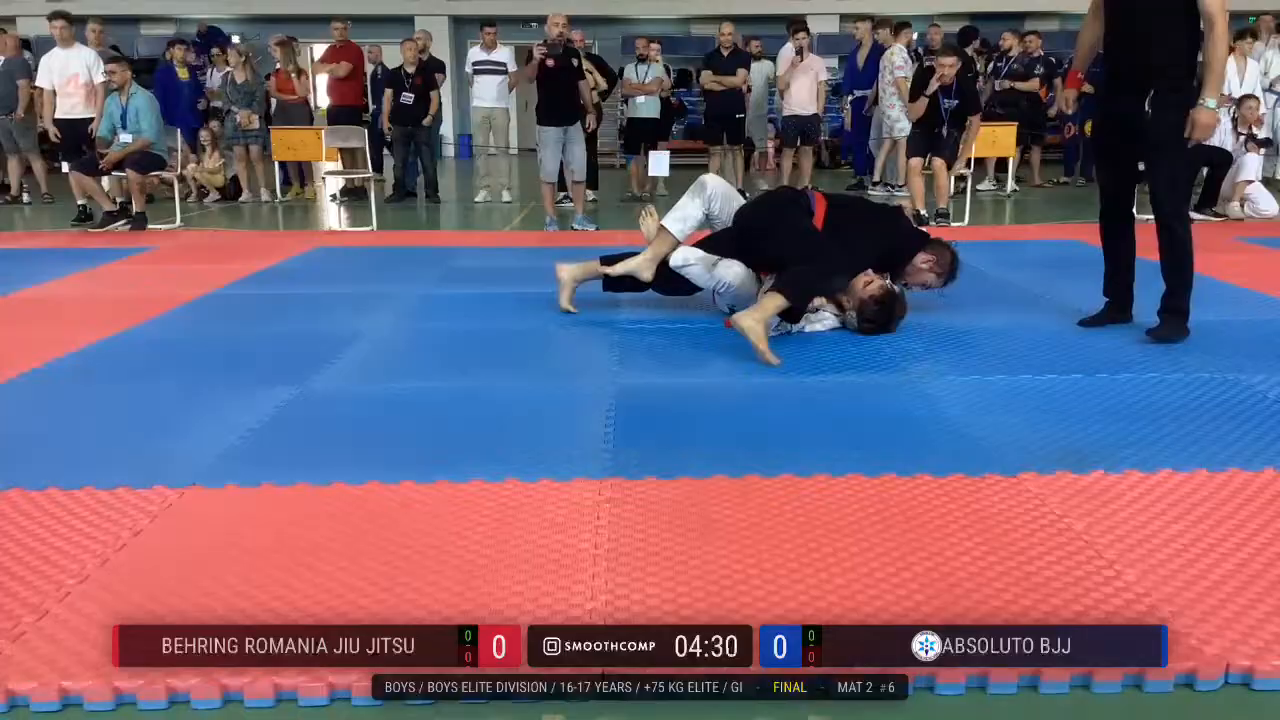 Frame at 00:33:58