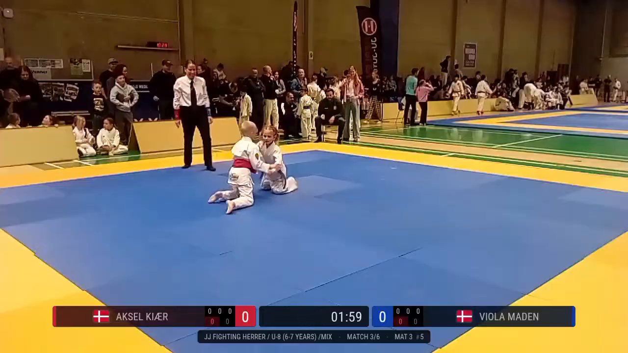 Frame at 00:26:14