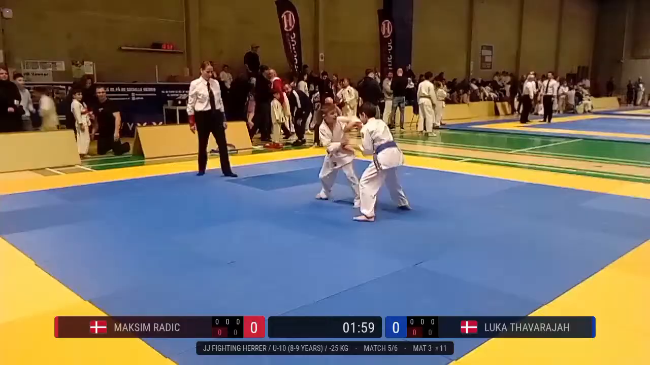 Frame at 00:49:39
