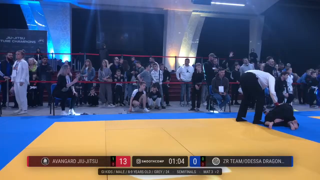 Frame at 00:10:52