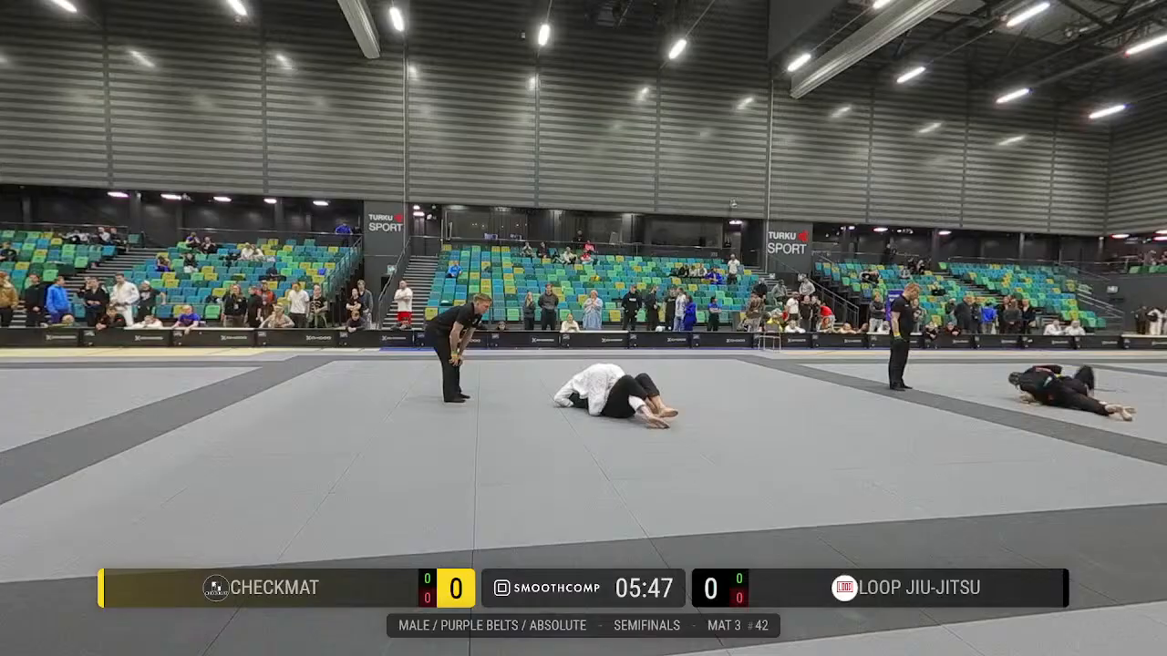 Frame at 04:32:27