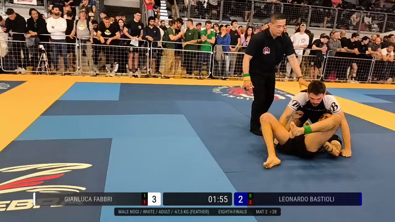 Frame at 00:44:32