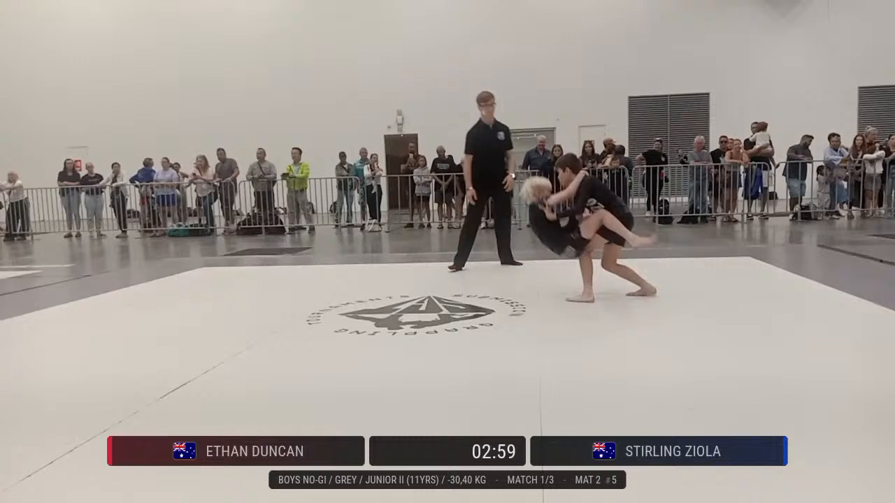 Frame at 00:52:13