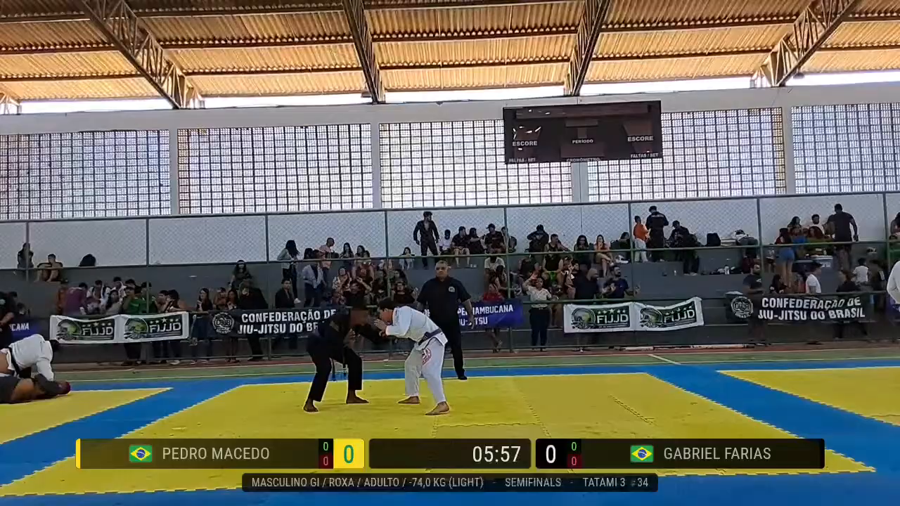 Frame at 01:32:31