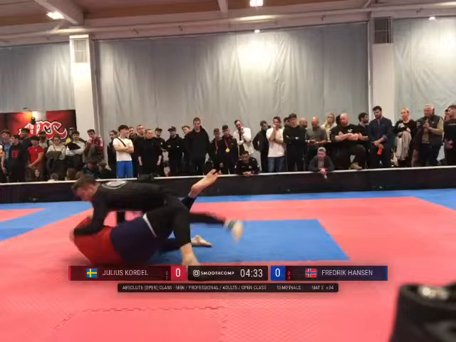 Frame at 00:43:30