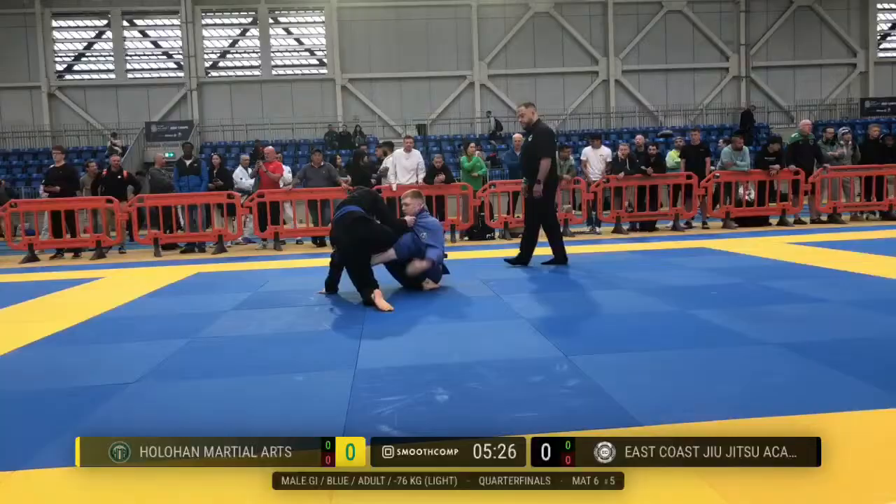 Frame at 00:32:31