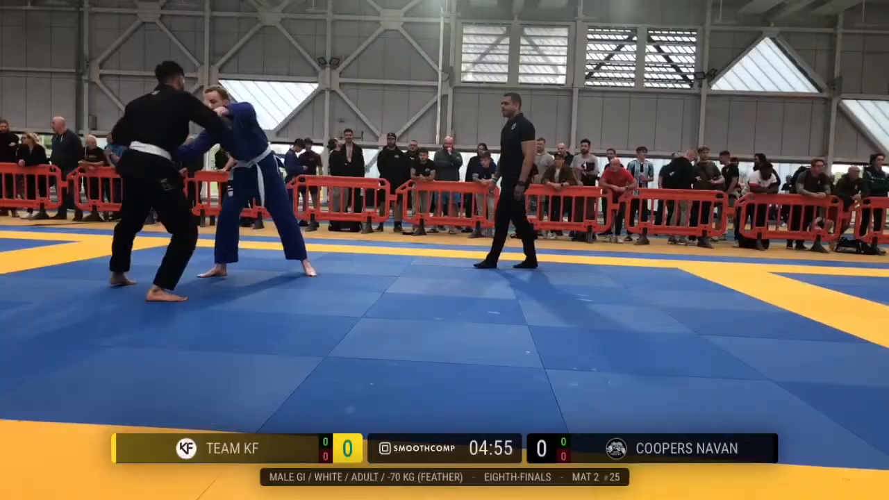 Frame at 01:32:37