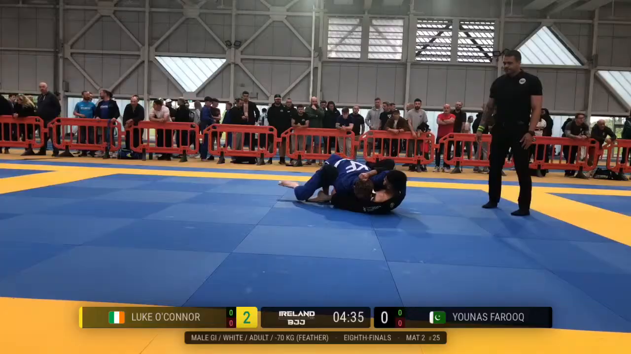 Frame at 01:32:57