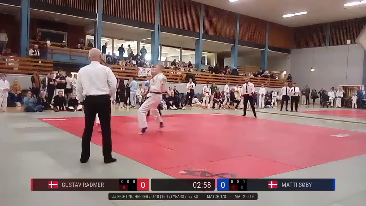 Frame at 00:28:25