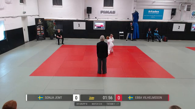 Frame at 00:34:10