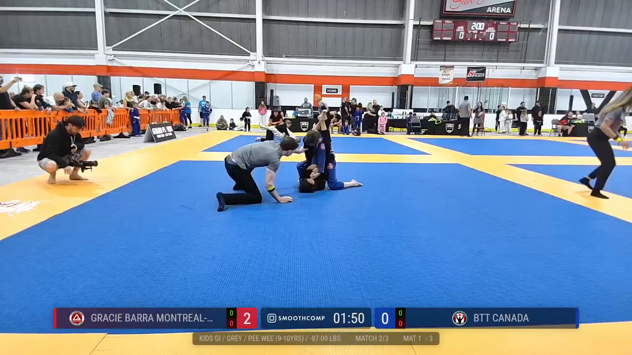 Frame at 00:13:35
