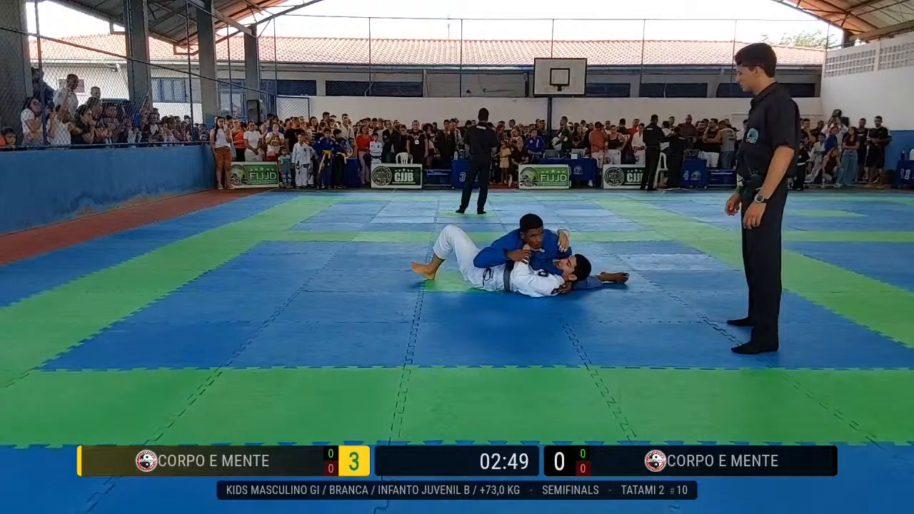 Frame at 00:33:49