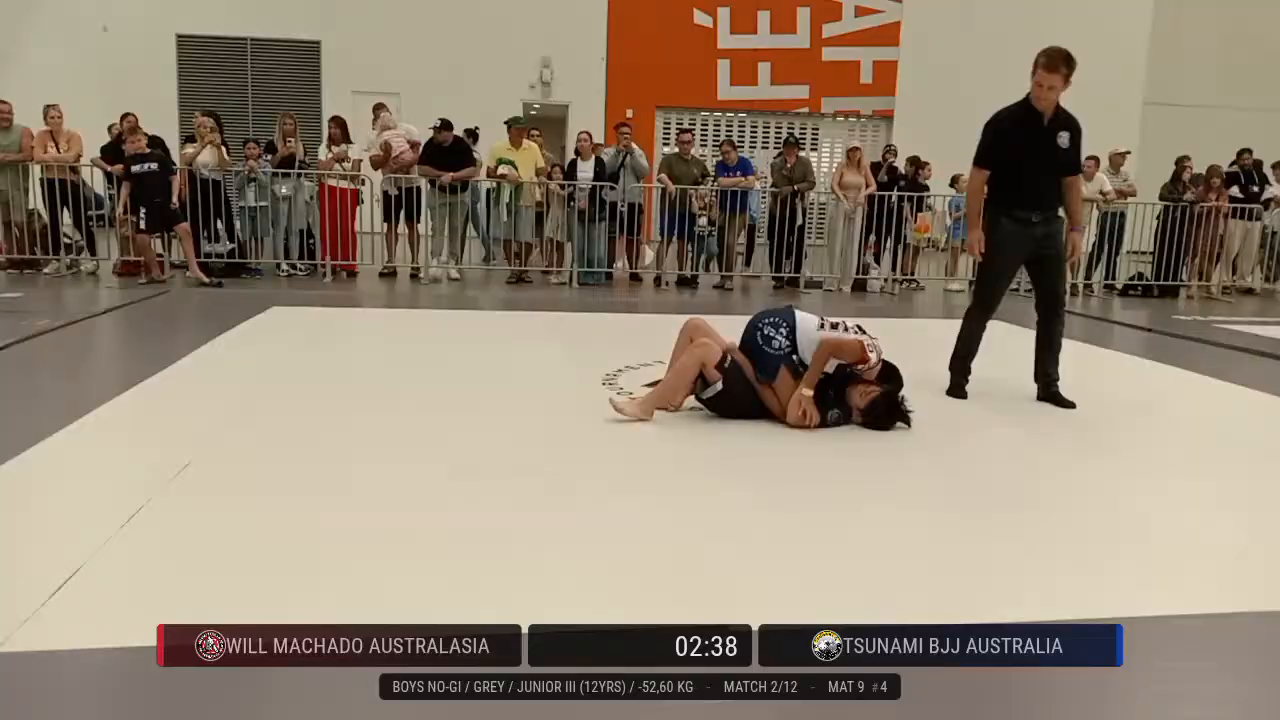 Frame at 00:32:16