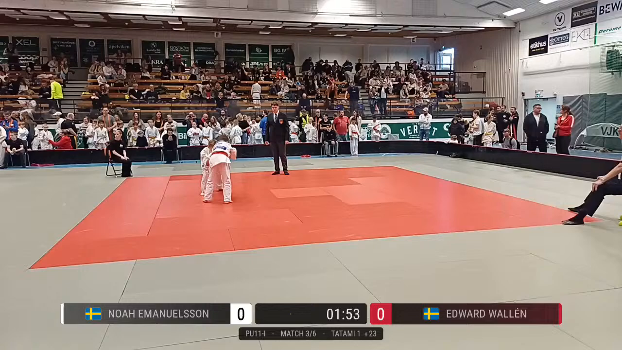 Frame at 01:37:03