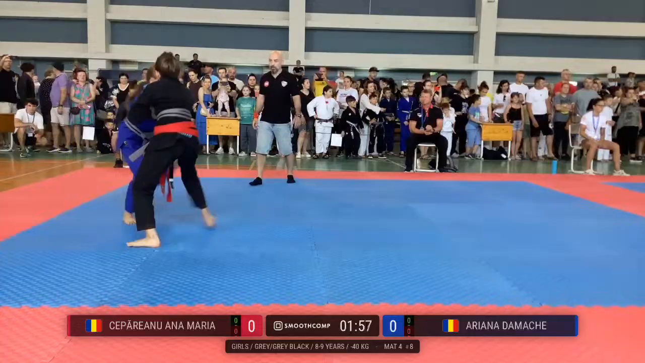 Frame at 00:33:10