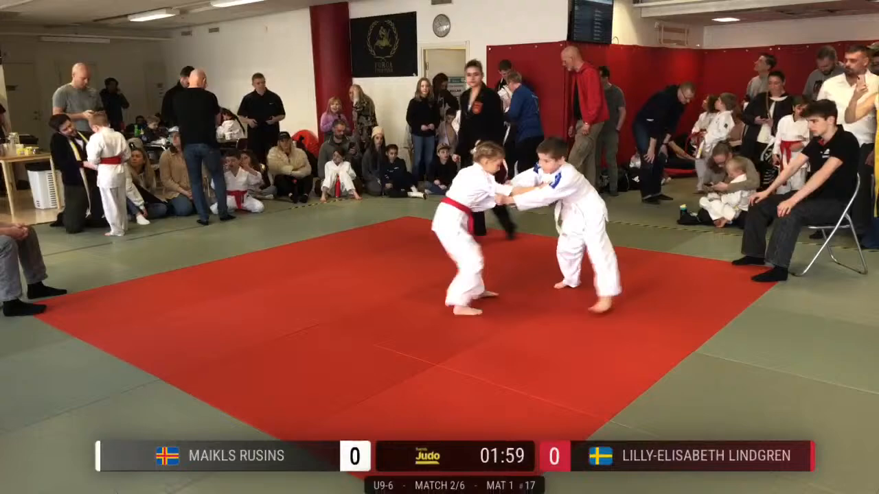 Frame at 00:35:09