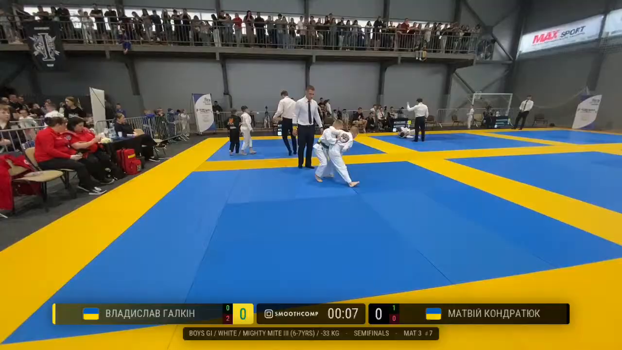 Frame at 00:37:23