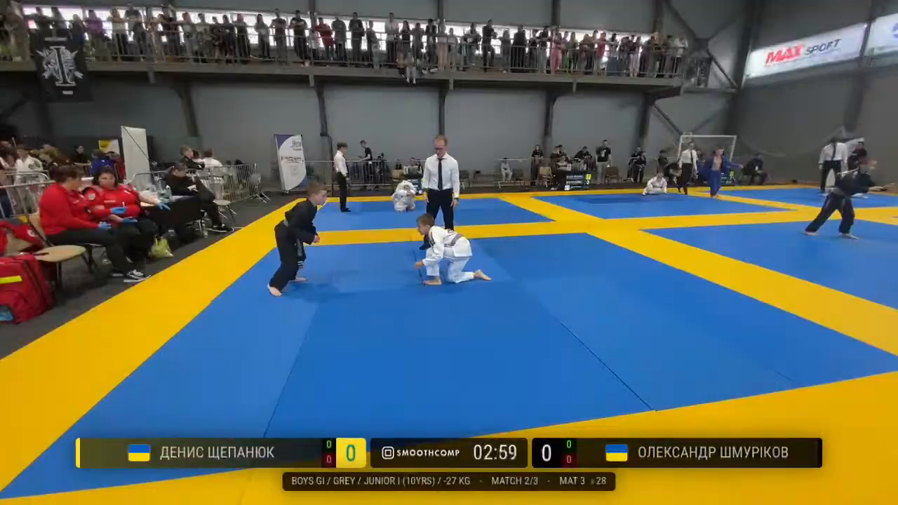 Frame at 01:33:43