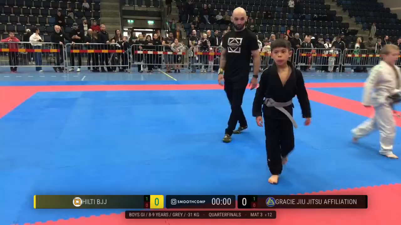 Frame at 00:43:11