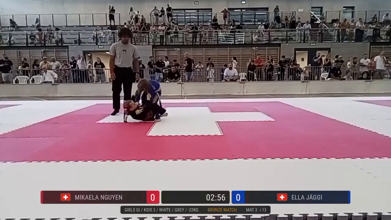 Frame at 00:44:18