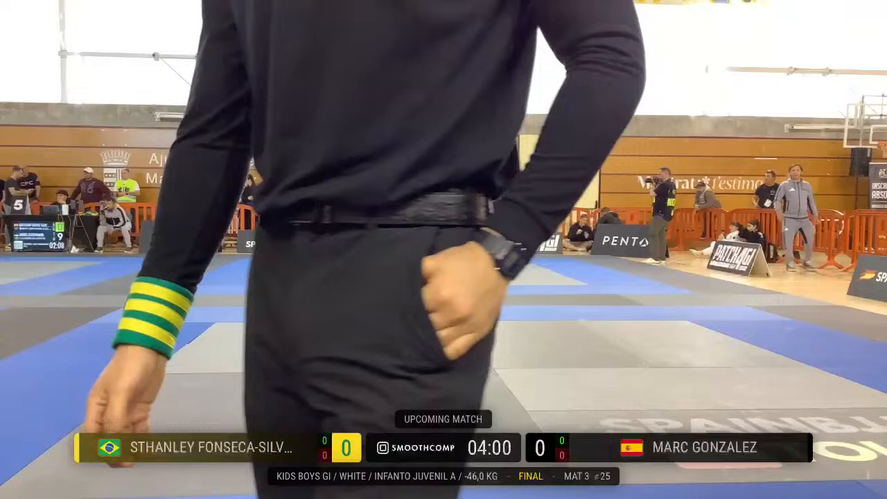 Frame at 01:44:01