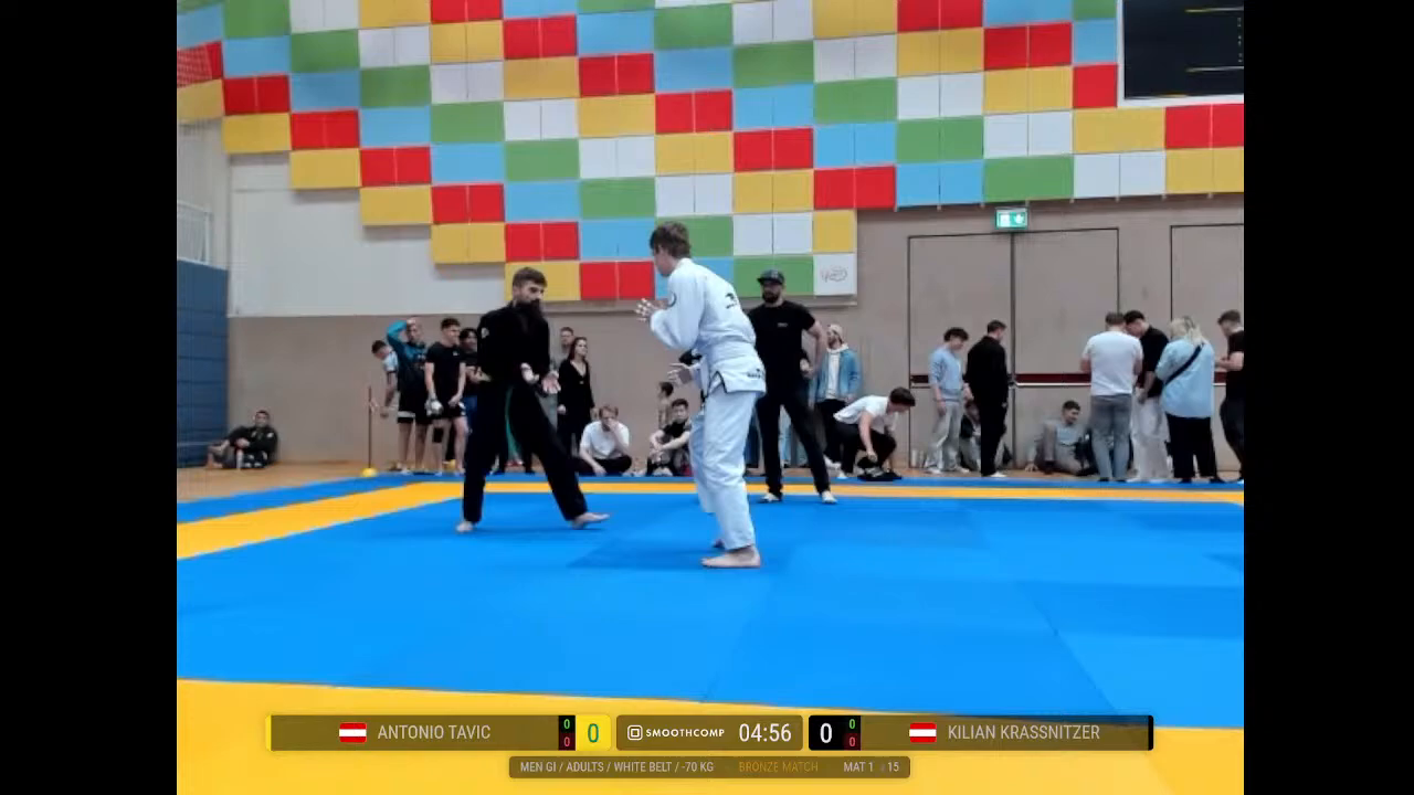 Frame at 00:25:30